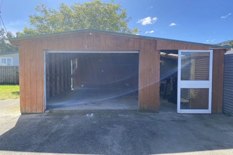 Photo of property in 26 Bethune Street, Featherston, 5710