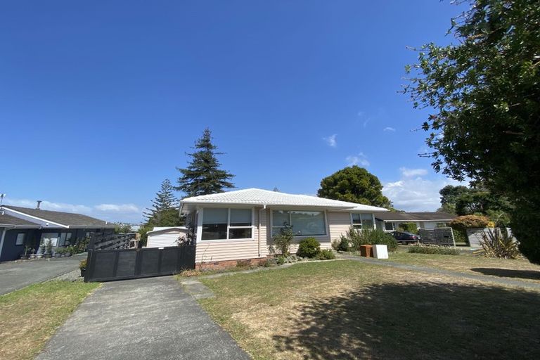 Photo of property in 18 Wanaka Place, Pakuranga Heights, Auckland, 2010