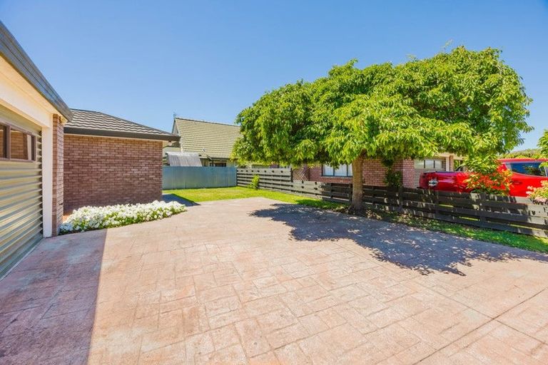 Photo of property in 6/703 Charles Street, Raureka, Hastings, 4120