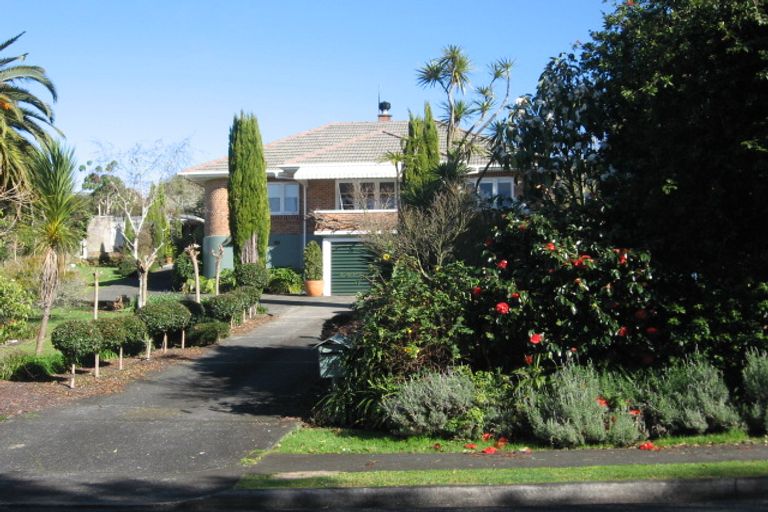 Photo of property in 3 Grand View Road, Te Kamo, Whangarei, 0112