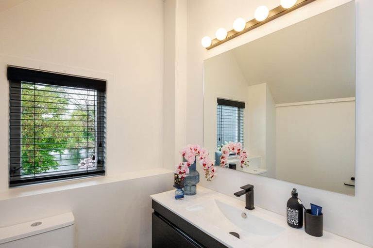 Photo of property in 41 Manuka Street, Hokowhitu, Palmerston North, 4410