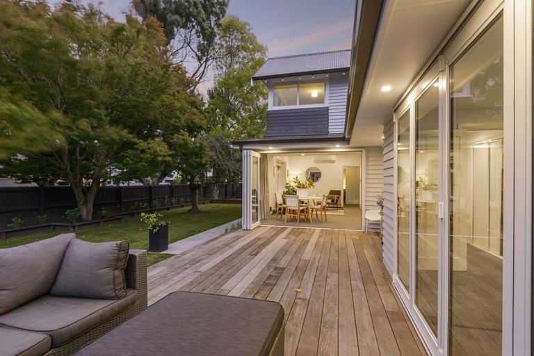 Photo of property in 49 Paparoa Street, Papanui, Christchurch, 8053