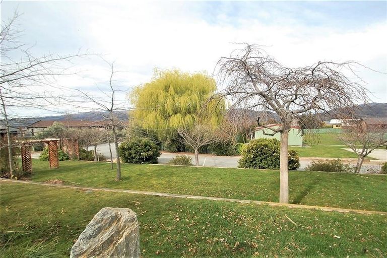 Photo of property in 9 Madison Lane, Cromwell, 9310