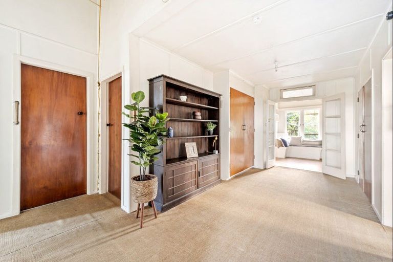 Photo of property in 23 Martins Bay Road, Algies Bay, Warkworth, 0982