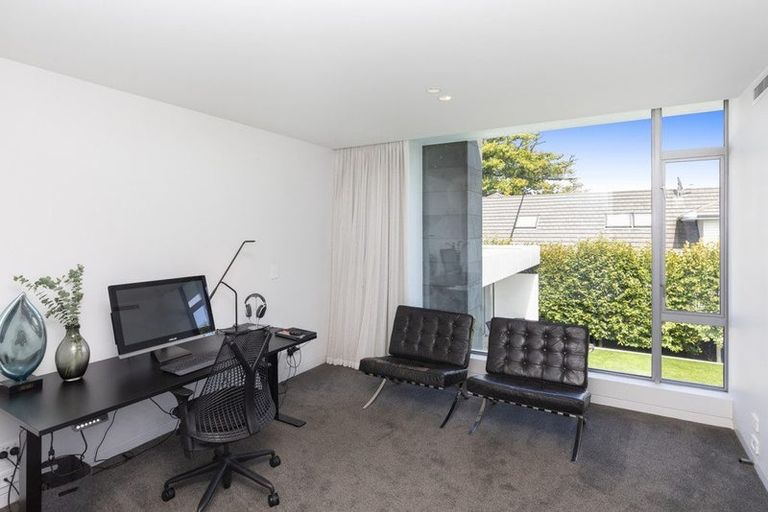 Photo of property in 146 Glandovey Road, Strowan, Christchurch, 8052