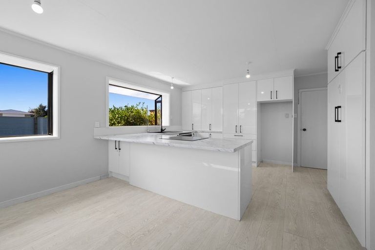 Photo of property in 28 Graham Street, Tinwald, Ashburton, 7700