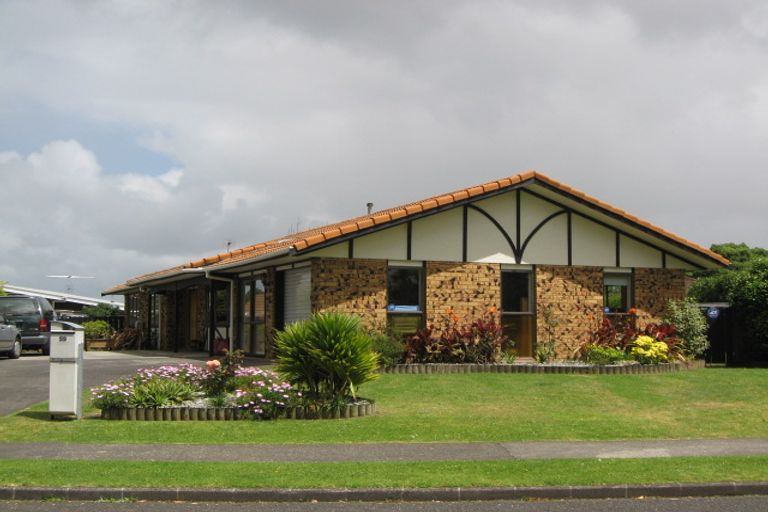 Photo of property in 59 Walter Strevens Drive, Conifer Grove, Takanini, 2112