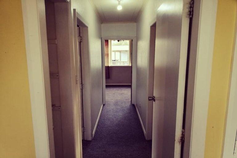 Photo of property in 40 Parenga Street, Wainuiomata, Lower Hutt, 5014