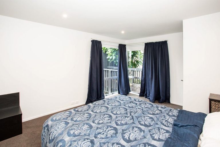 Photo of property in 25a Bayview Place, Cass Bay, Lyttelton, 8082