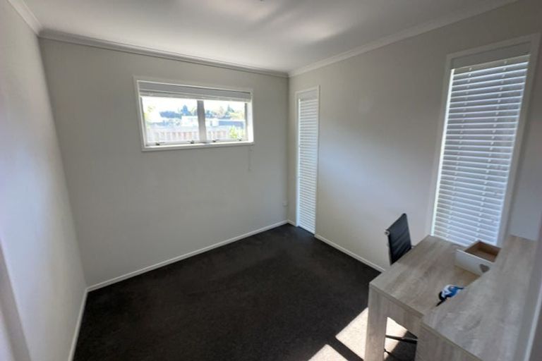 Photo of property in 32 Pakanga Grove, Pyes Pa, Tauranga, 3112