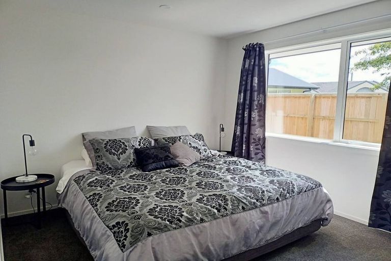 Photo of property in 2/2 Taita Drive, Boulcott, Lower Hutt, 5011