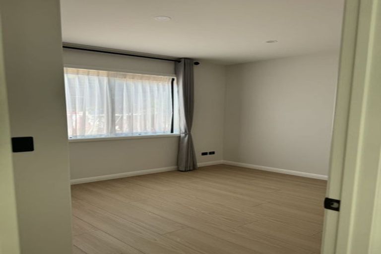 Photo of property in 2 Pirihonga Road, Flat Bush, Auckland, 2019