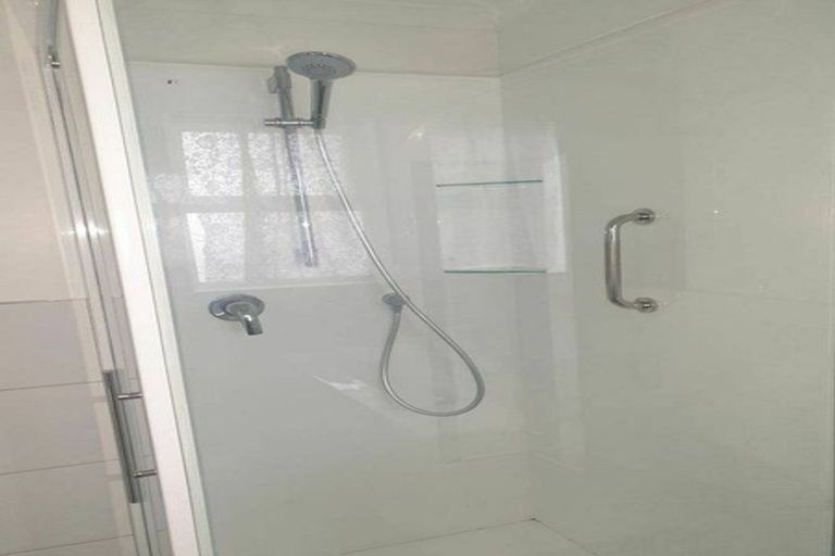 Photo of property in 1 Hurworth Place, College Estate, Whanganui, 4500