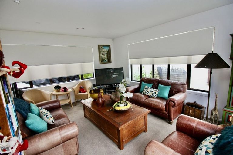 Photo of property in 15 Leeward Drive, Whitianga, 3510