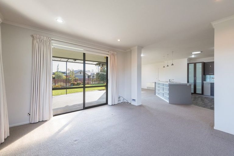 Photo of property in 24 Cambelldon Crescent, Stoke, Nelson, 7011