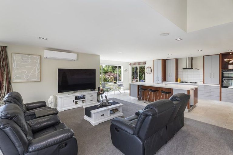 Photo of property in 46 Glen Oaks Drive, Northwood, Christchurch, 8051