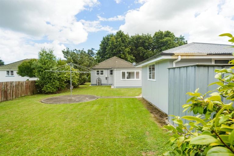 Photo of property in 9 Bull Street, Bulls, 4818