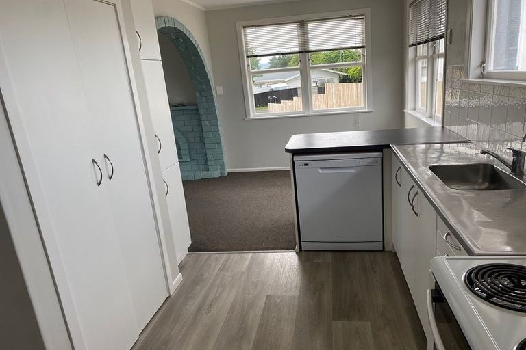 Photo of property in 110 Kingswood Road, Brookfield, Tauranga, 3110