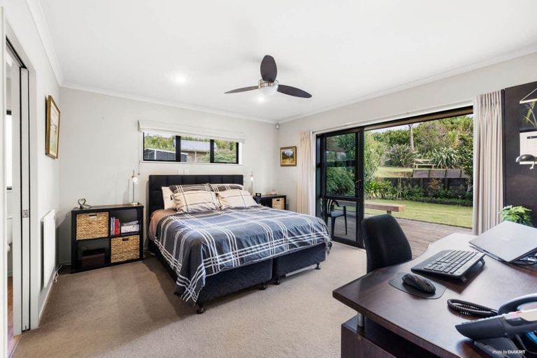 Photo of property in 9 Millbrook Drive, Waiuku, 2683