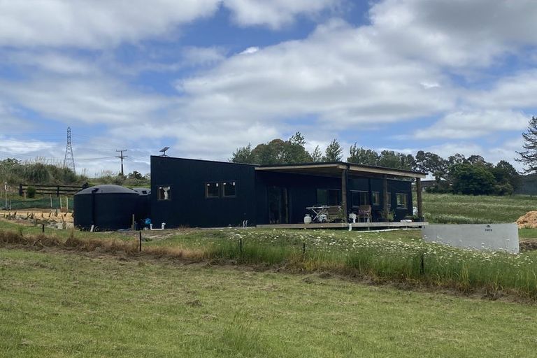 Photo of property in 196 Tavinor Road, Otaika, Whangarei, 0170