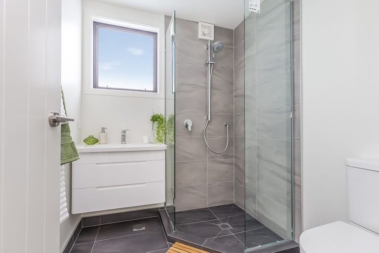 Photo of property in 9 Post Office Avenue, Berhampore, Wellington, 6023