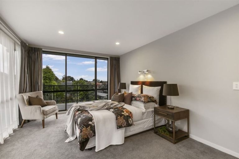 Photo of property in 101a Te Kawa Road, Greenlane, Auckland, 1061