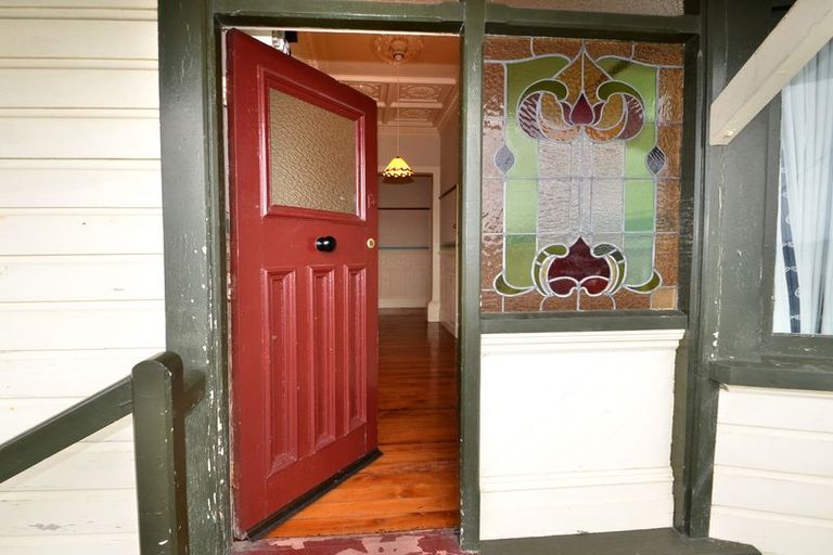 Photo of property in 11 Moana Crescent, Musselburgh, Dunedin, 9013