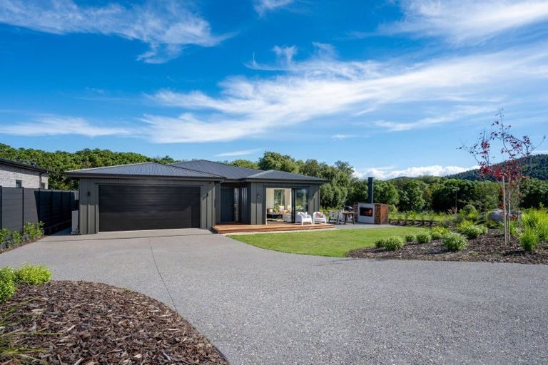 Photo of property in 56 Seven Oaks Drive, Kinloch, 3377