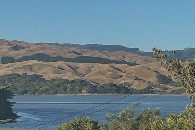 Photo of property in 3a Oak Avenue, Paremata, Porirua, 5024