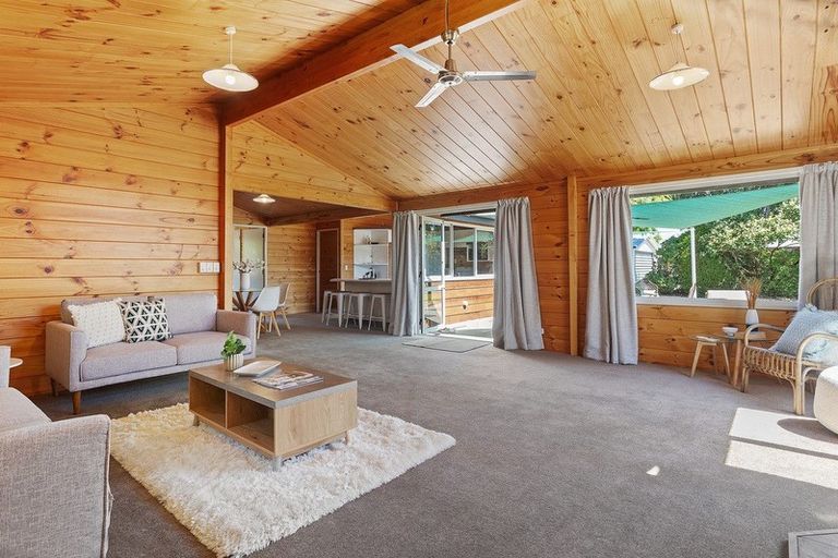 Photo of property in 31 Eders Road, Woodend, 7610