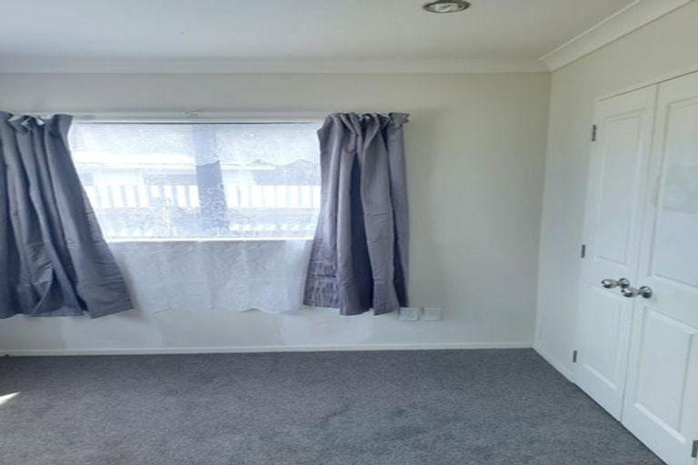Photo of property in 12 Dolphin Street, Pakuranga, Auckland, 2010