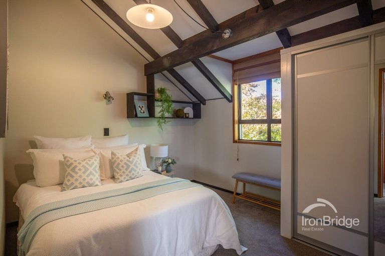 Photo of property in 6b Chatsworth Road, Silverstream, Upper Hutt, 5019