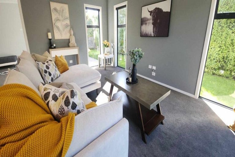 Photo of property in 35 Gallipoli Place, Paraparaumu, 5032