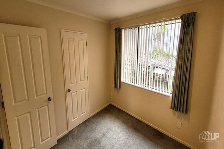 Photo of property in 13 Gendo Avenue, Henderson, Auckland, 0612