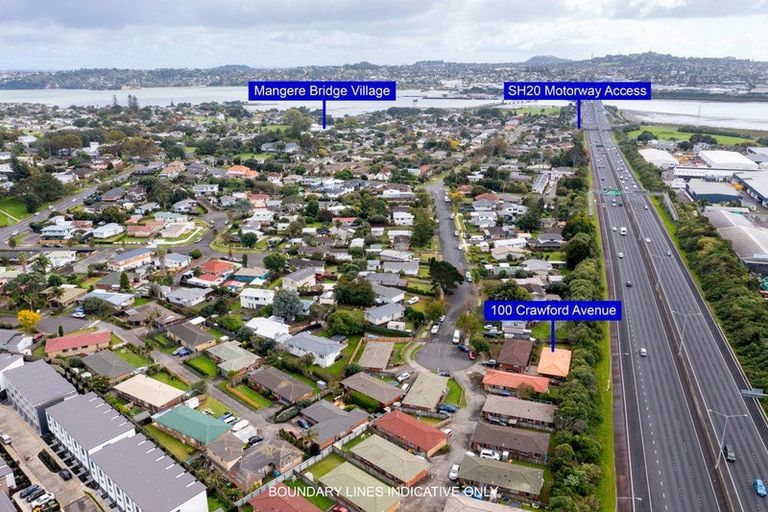 Photo of property in 100 Crawford Avenue, Mangere Bridge, Auckland, 2022