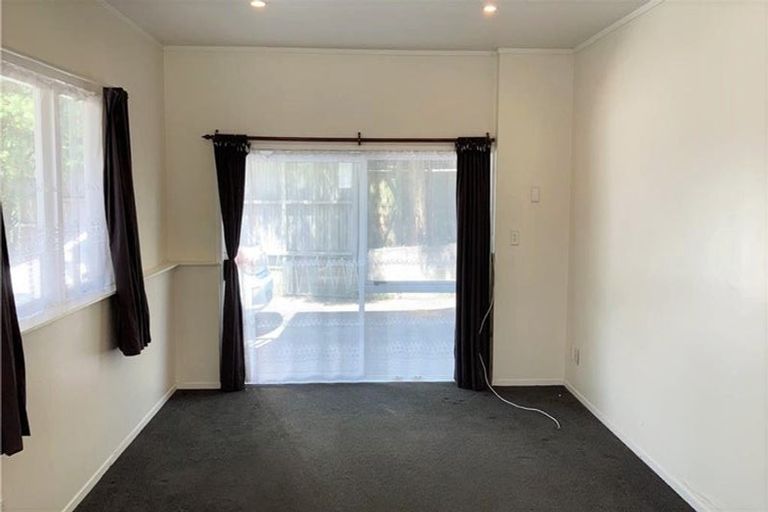Photo of property in 157 Don Buck Road, Massey, Auckland, 0614