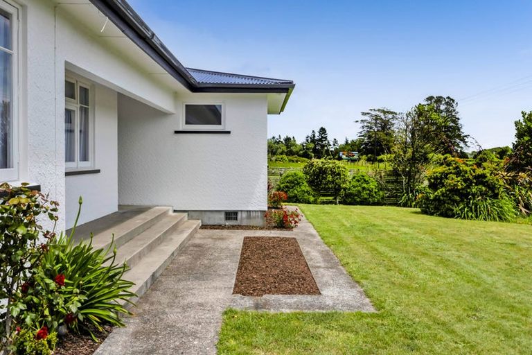 Photo of property in 1138 Junction Road, Egmont Village, Inglewood, 4386