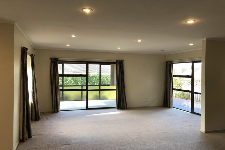 Photo of property in 1/325 Hobsonville Road, Hobsonville, Auckland, 0618