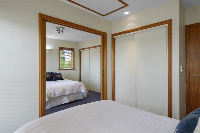 Photo of property in 32 Wai-iti Terrace, Burnside, Christchurch, 8052