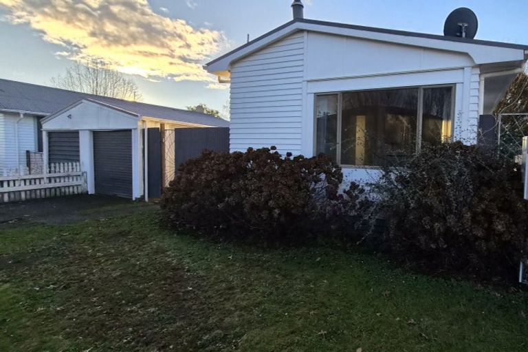 Photo of property in 44 Rangiamohia Road, Turangi, 3334