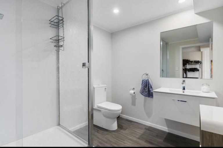 Photo of property in 20 Bertram Road, Kawakawa Bay, 2585