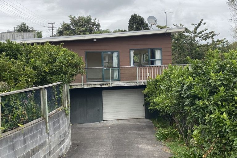 Photo of property in 182 Mangorei Road, Merrilands, New Plymouth, 4312