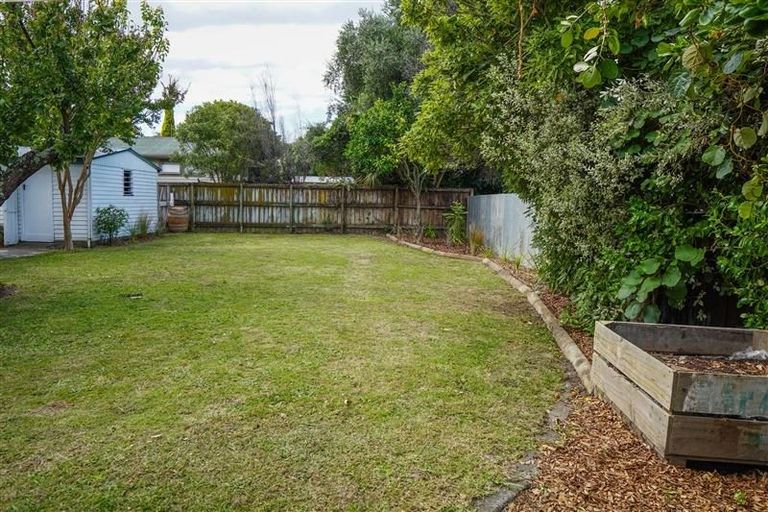 Photo of property in 1 Harrow Street, Taradale, Napier, 4112