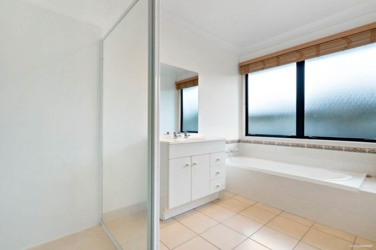 Photo of property in 541 Chapel Road, East Tamaki, Auckland, 2016