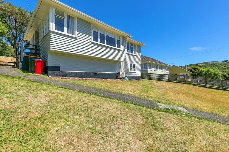 Photo of property in 26 Thompson Grove, Ranui, Porirua, 5024