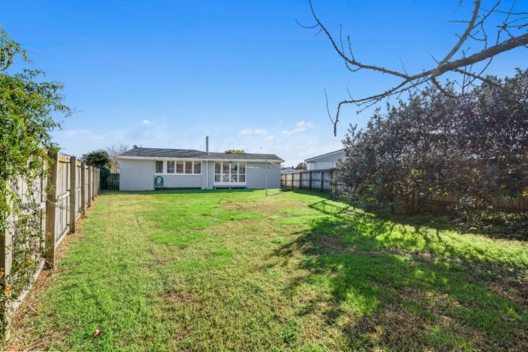 Photo of property in 1 Totara Street, Waiuku, 2123