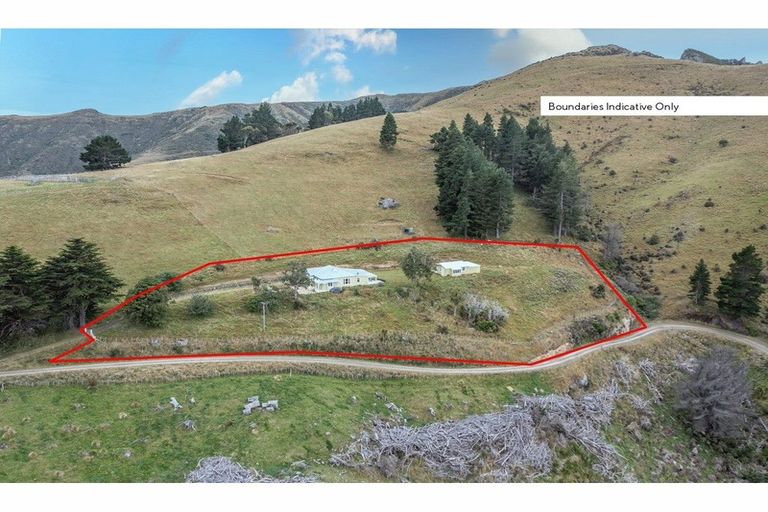 Photo of property in 3 Robin Hood Bay Road, Peraki, Little River, 7591