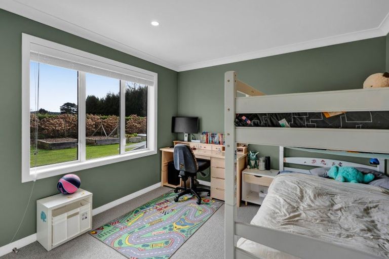 Photo of property in 1199 Egmont Road, Egmont Village, New Plymouth, 4372