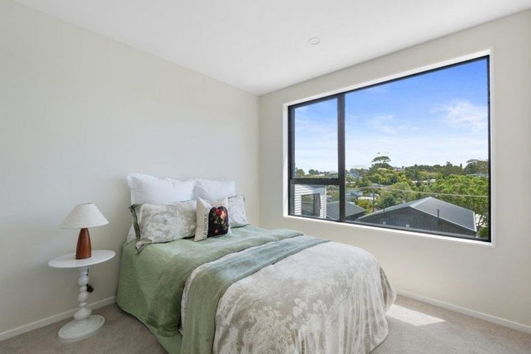 Photo of property in 6/36 William Souter Street, Forrest Hill, Auckland, 0620