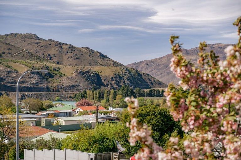 Photo of property in 75a Inniscort Street, Cromwell, 9310